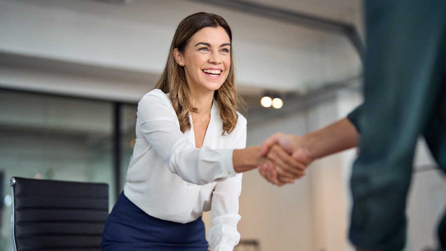 Why Choose IOR, EOR DDP Logistics Oman Services